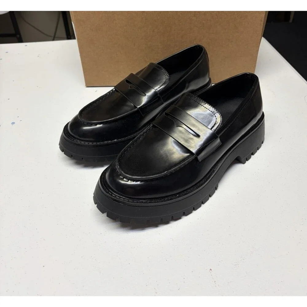 Madden Girl Heaathr Platform Lug Sole Loafer Black Size 8.5M Women’s NIB